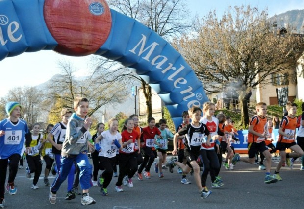 Der Start des Kinderlaufs beim Paarlauf 2014