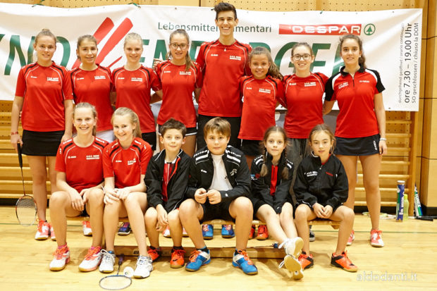 Gruppenbild des ASC Berg Badminton in Bozen