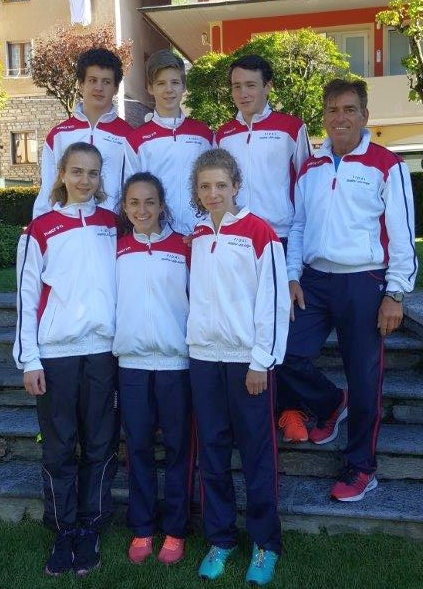 Die Südtiroler Jugendauswahl mit Trainer Heinz Sachsalber in Domodossola